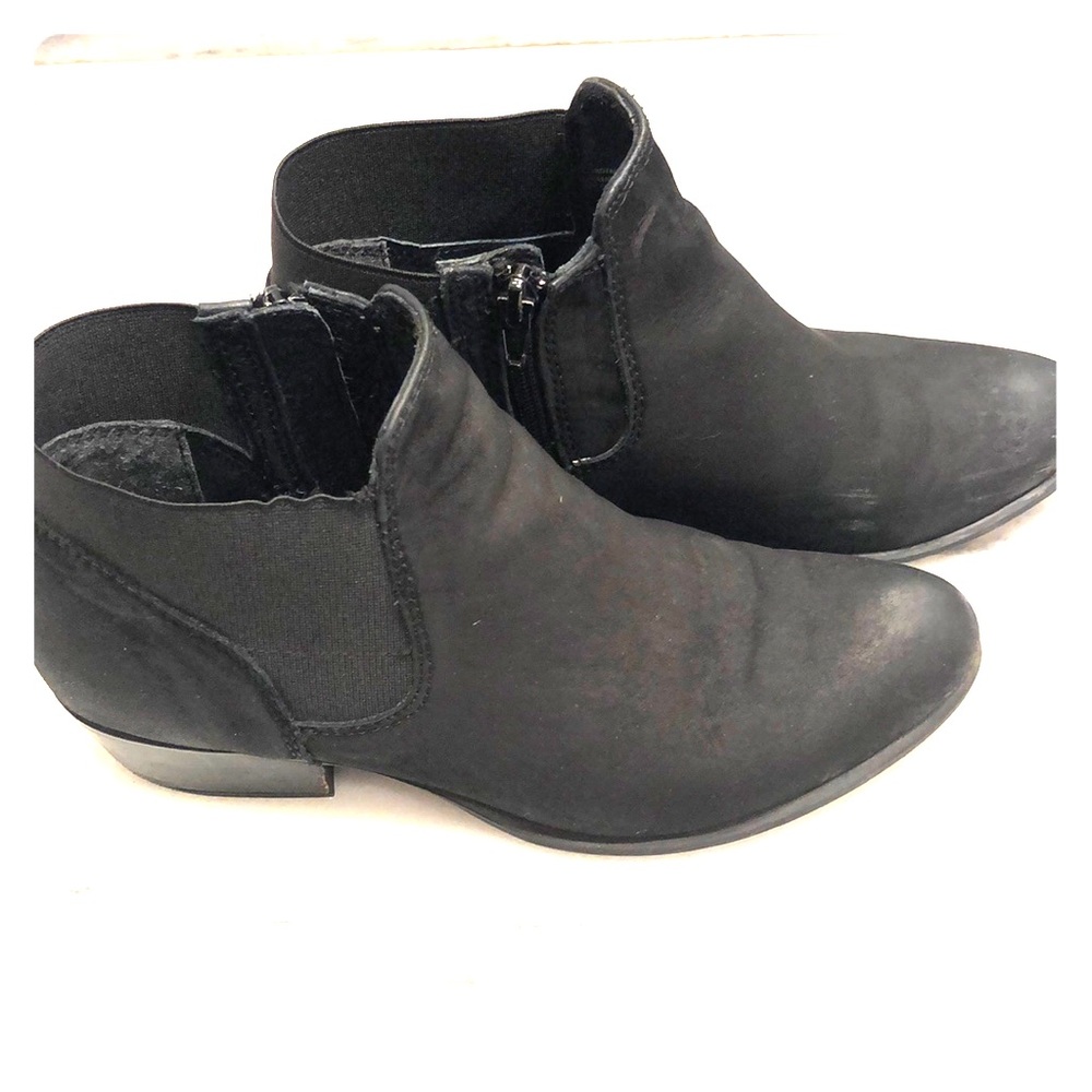 Black Steve Madden Booties